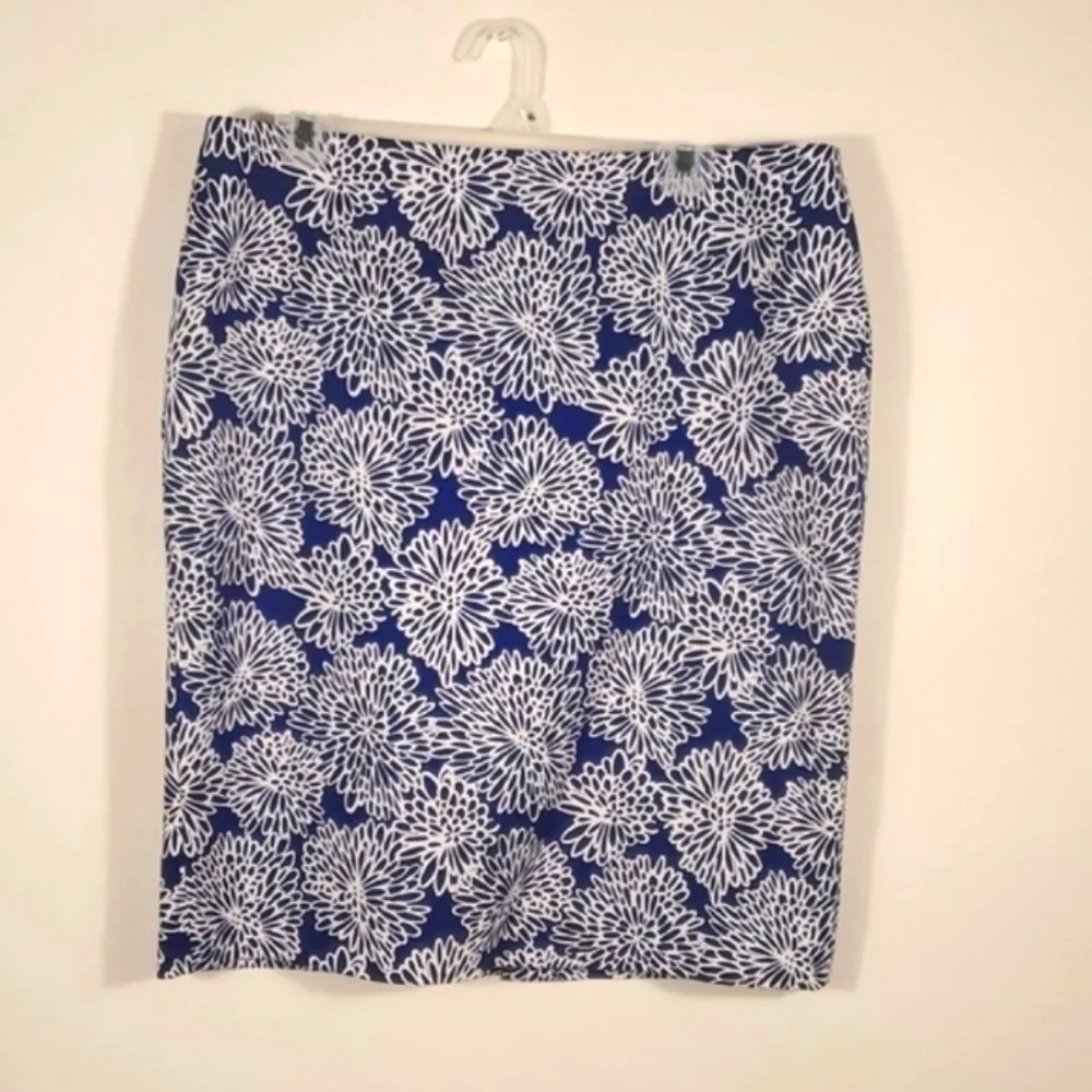 Liz Claiborne liz claiborne